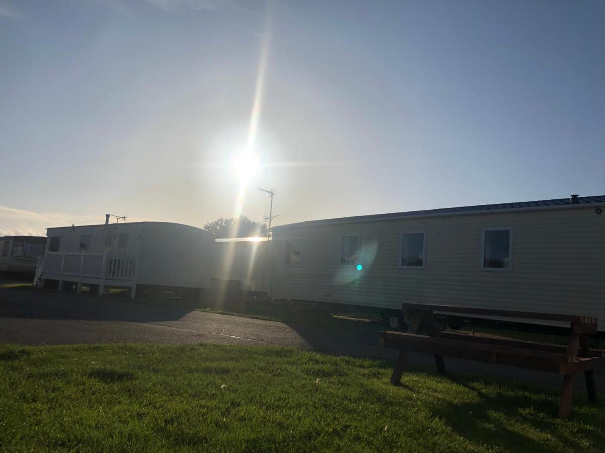 Towyn Six Berth En Suite Caravan ริล ภายนอก รูปภาพ